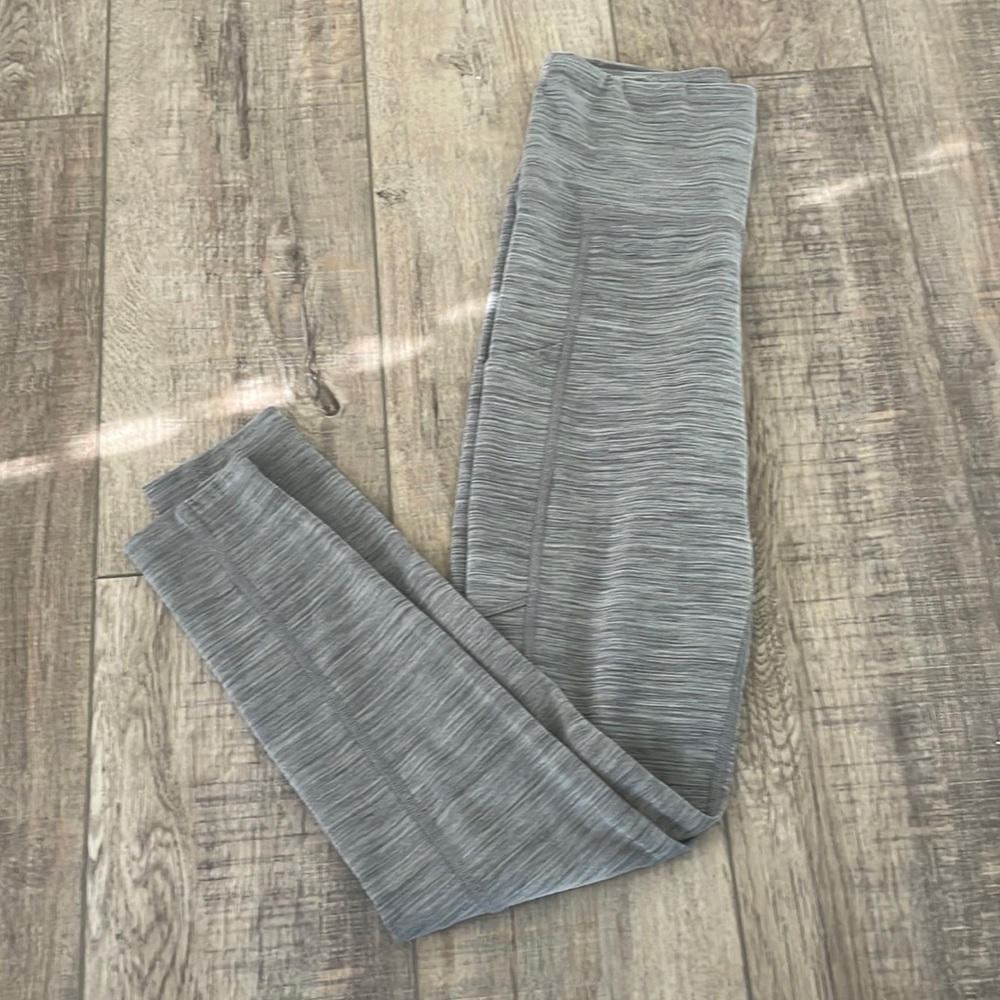 AMERICAN EAGLE SMALL LEGGINGS